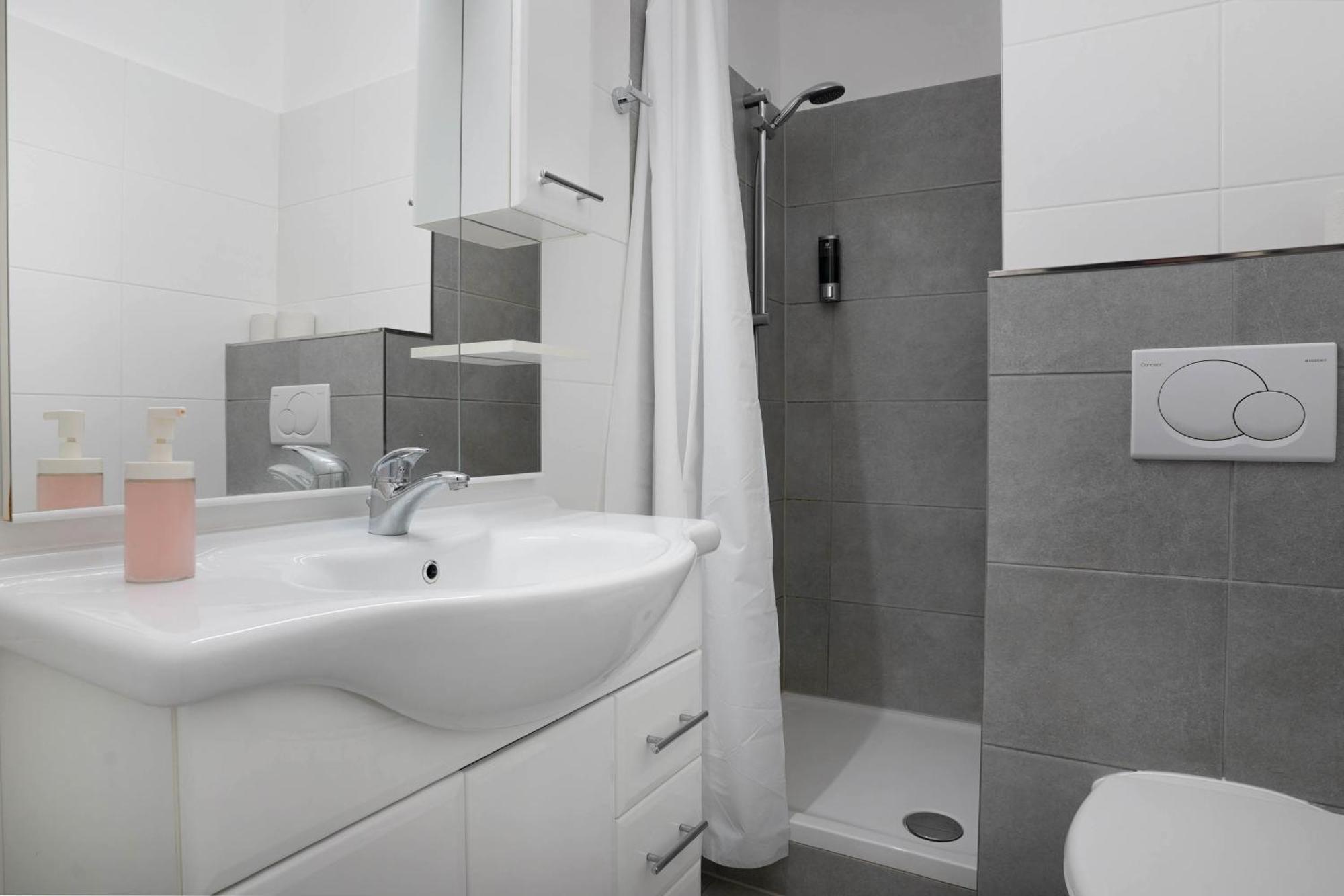 Schoene Apartments In Bad Rothenfelde I Private Parkplaetze Mit Ladesaeulen I Home2Share Luaran gambar